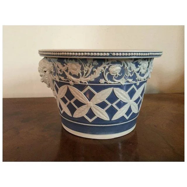Large Early 19th Century English Regency Cheetham & Woolley Neoclassical Sprig Flower Pot With Satyr Heads in the Manner of Wedgwood Jasperware For Sale In New York - Image 6 of 10