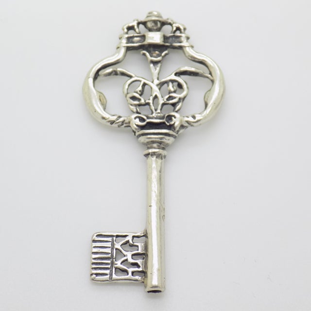 Vintage Italian Handmade Silver Key Figurine, Tuscany, Italy, 1980s For Sale - Image 3 of 13