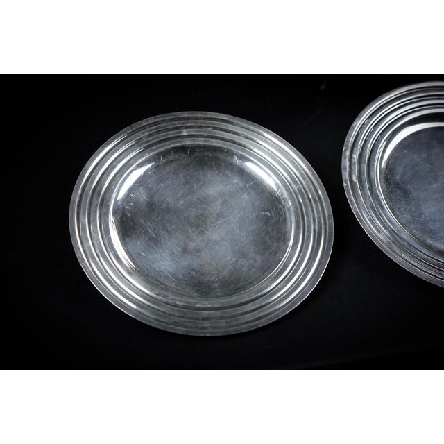 Art Deco Ocean Liner Normandie Presentation Plates in Silver-Plated Metal with Ondulations Pattern by Luc Lanel for Christofle, France, 1933 For Sale - Image 4 of 8