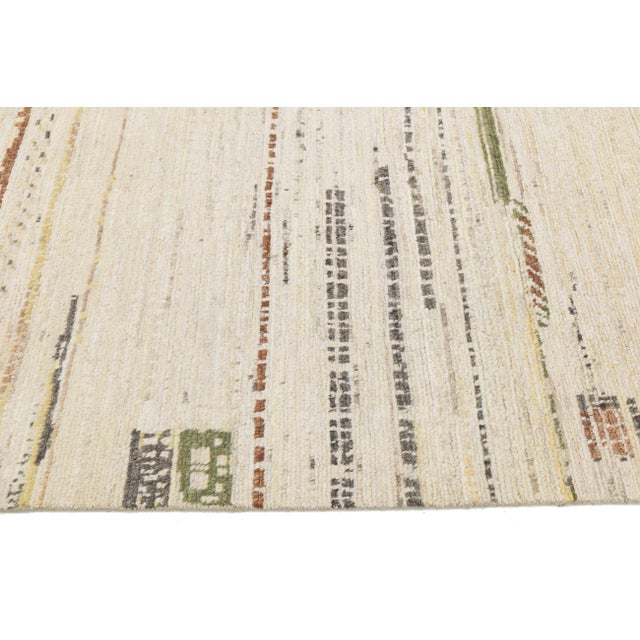 Modern Moroccan Berber Style Abstract Wool Area Rug - Neutral Earth Tones For Sale In New York - Image 6 of 9