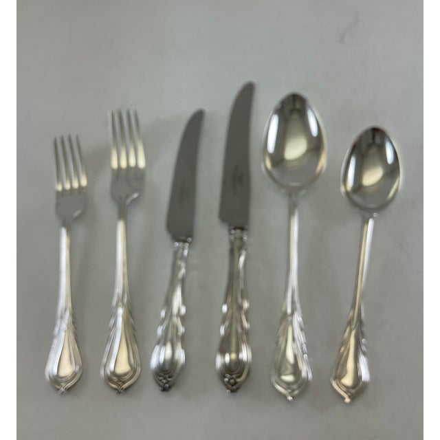New 1980s Complete Cutlery Set for 12, Including Fish Eaters & Serving Pieces, 132 Pcs, Lily For Sale - Image 15 of 18
