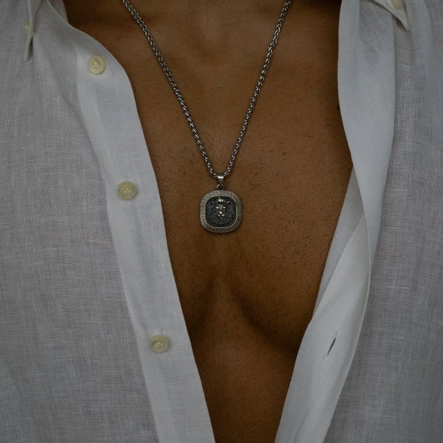 Metal Regal Lion Medallion Men’s Sterling Silver Necklace For Sale - Image 7 of 9