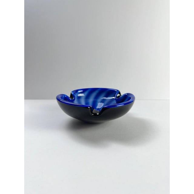 Murano Sommerso Glass Bowl by Alfredo Barbini, 1970s For Sale - Image 3 of 10