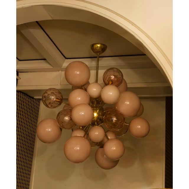 2000 - 2009 Mid-Century Pastel Pink Murano Glass Sputnik Chandelier, 2000 For Sale - Image 5 of 11