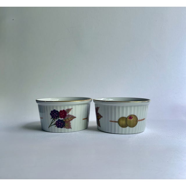 Vintage Set of 8 English Royal Worcester Evesham Gold Ramekins For Sale In New York - Image 6 of 18