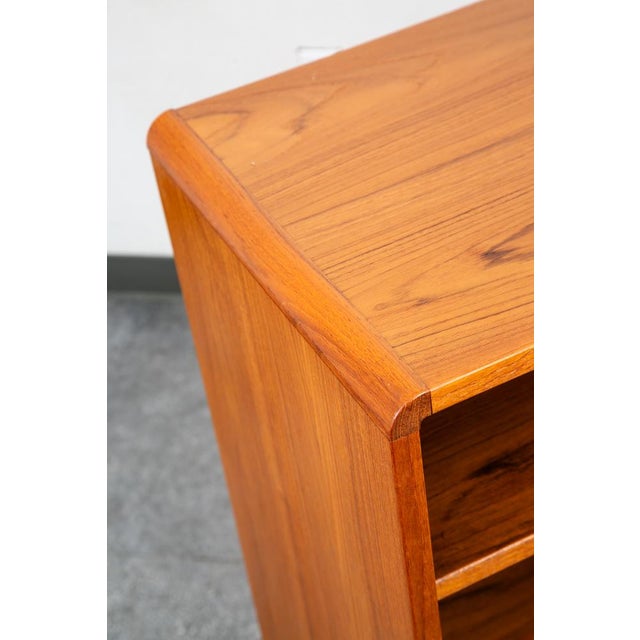 Mid Century Danish Modern Bookshelf Media Cabinet Teak Shelves 2 Doors MCM Shelf For Sale In Sacramento - Image 6 of 12
