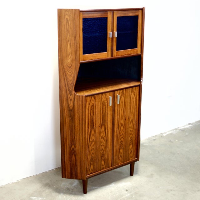 1950s Danish Rosewood Corner Cabinet W/ Indigo Stained Glass Doors For Sale In Boston - Image 6 of 16