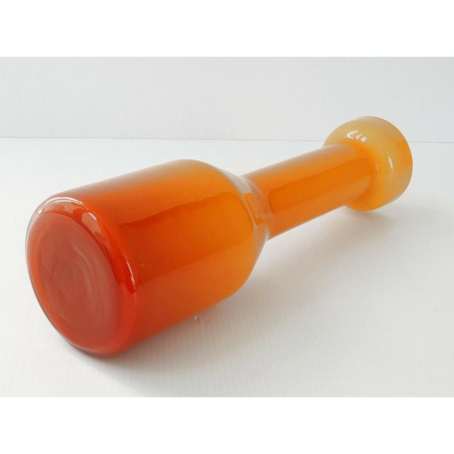 1960s Vintage Italian Vases by Mazzega, 1960s, Set of 2 For Sale - Image 5 of 7