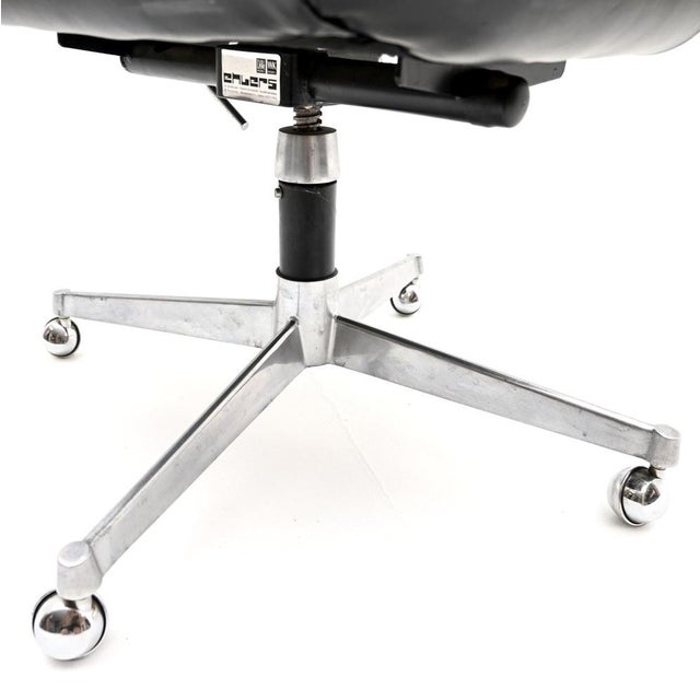 Vintage Leather and Chrome Swivel Desk Chair, 1970 For Sale - Image 9 of 11