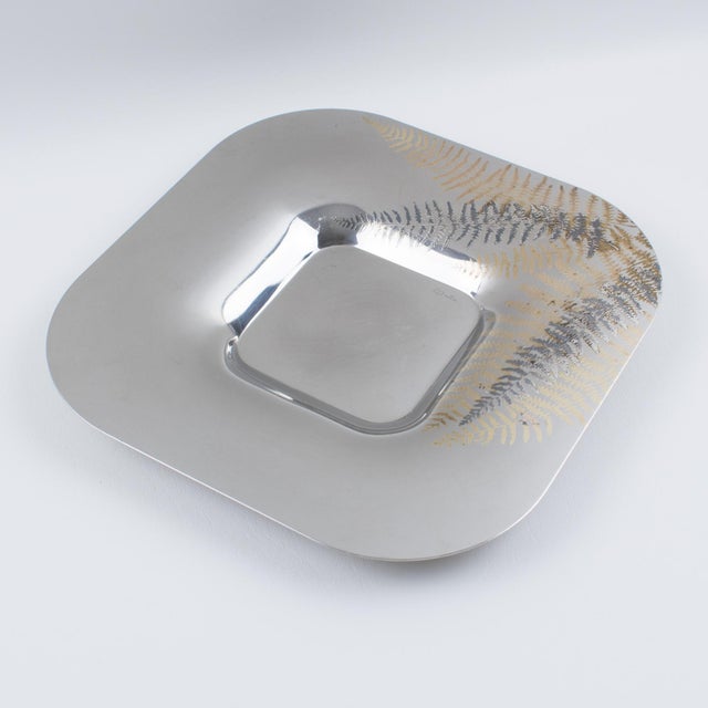 Metal Roberto Sambonet Chrome Centerpiece Serving Bowl Dish With Copper Fern Design For Sale - Image 7 of 8