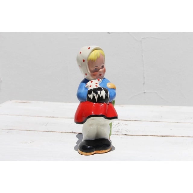 Ceramic 1940s Portuguese Traditional Earthenware Girl Figurine For Sale - Image 7 of 13