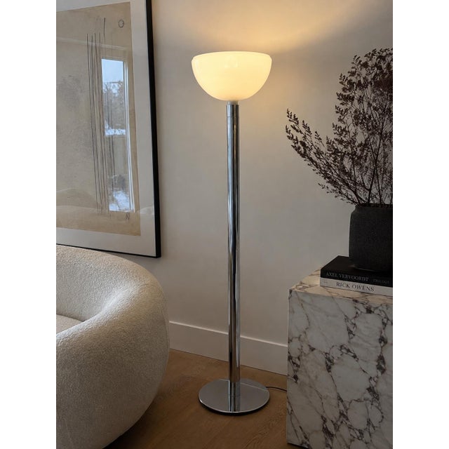 Mid-Century Modern Nemo Am2c Opaline Glass and Polished Chrome Floor Lamp by Franco Albini For Sale - Image 3 of 4