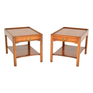 Vintage Georgian Style Side Tables in Yew Wood, 1950, Set of 2 For Sale