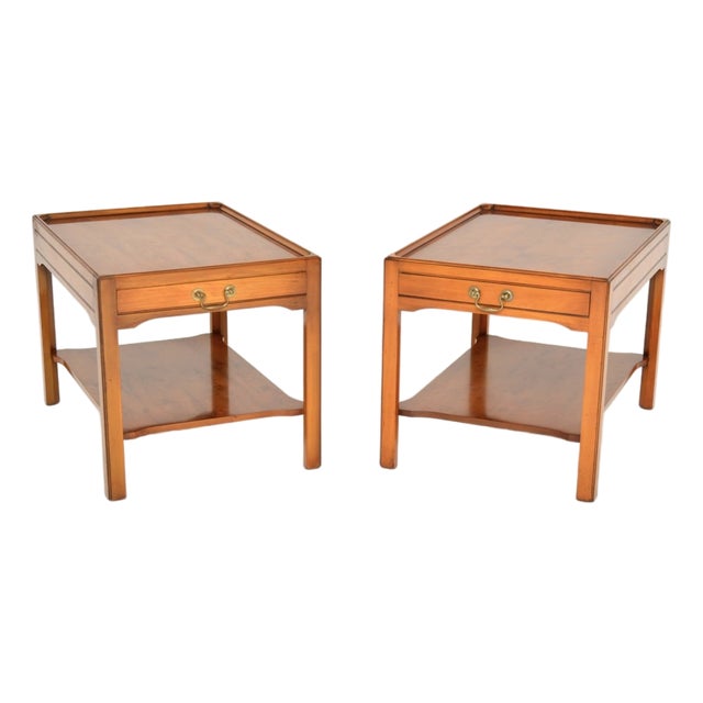 Vintage Georgian Style Side Tables in Yew Wood, 1950, Set of 2 For Sale