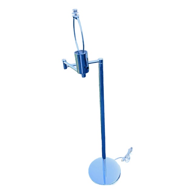 Vintage 1970s Chrome Floor Lamp With Extendable Arm For Sale