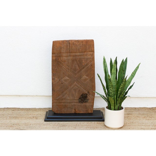 Brown 1920's Bwa Gurunsi Geometric Carved Door For Sale - Image 8 of 8