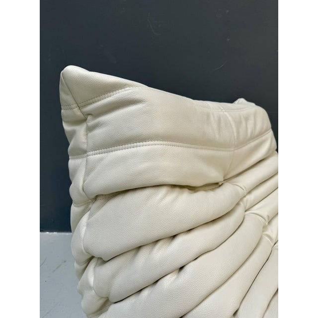 Set of French Togo Lounge Chair with Ottoman in White Leather by Michel Ducaroy for Ligne Roset For Sale - Image 10 of 14