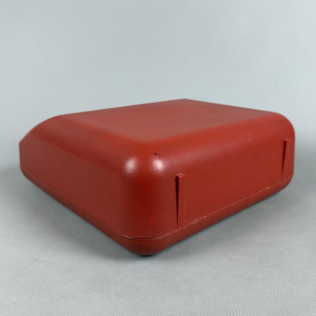Red Model 319 Typewriter from Underwood, Spain, 1970s For Sale - Image 10 of 12