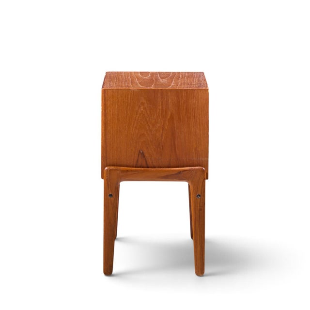 Mid 20th Century Arne Vodder for Vamo Sønderborg Mid Century Danish Teak Nightstands - Pair For Sale - Image 5 of 12