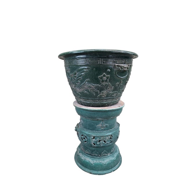 Antique Green Glazed Planter Pot Vase From Guangdong Province With Stand For Sale In Chicago - Image 6 of 6