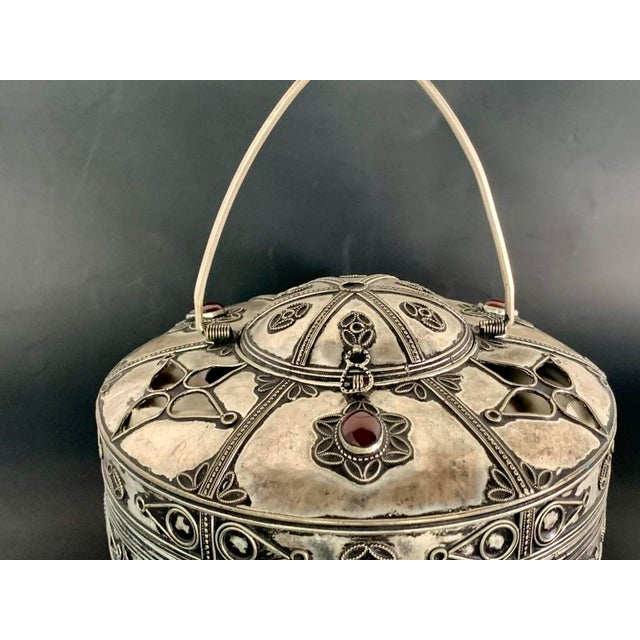 Vintage Yemeni Concertina Lantern Tinned Filigree Accordion Hanging Lamp Jeweled For Sale - Image 11 of 17
