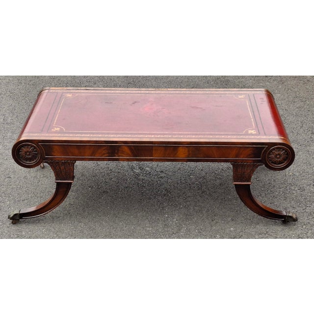 Traditional 1940s Weiman Regency Flame Mahogany and Tooled Leather Top Scroll Shaped Coffee Table For Sale - Image 3 of 15
