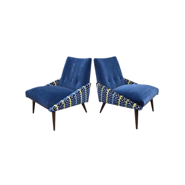 Kroehler Mid 20th Century Slipper Chairs by Kroehler With Walnut Base, Newly Reupholstered – Pair For Sale - Image 4 of 7