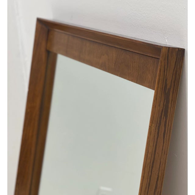 Mid-Century Modern Vintage United Company Mid Century Modern Mirror For Sale - Image 3 of 5