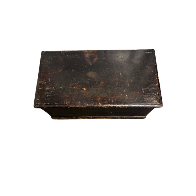19th Century 19th Century English Pine Ebonized Blanket Chest For Sale - Image 5 of 12