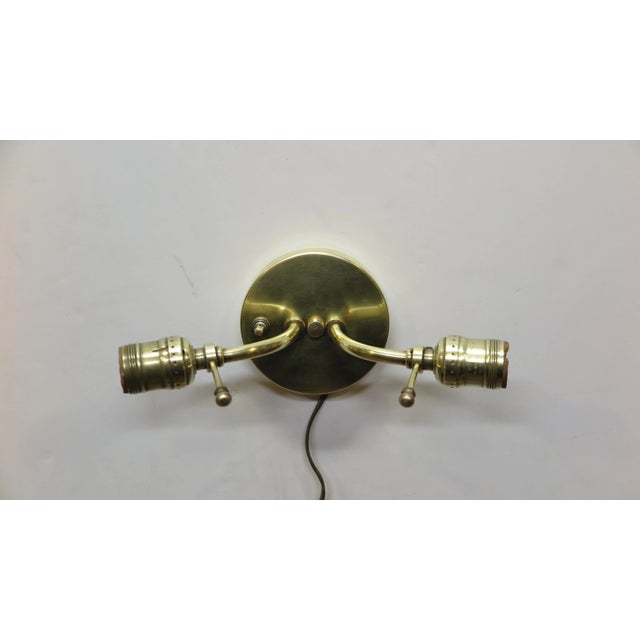 Metal 1950s Gerald Thurston for Lightolier Wall Light Sconce For Sale - Image 7 of 9