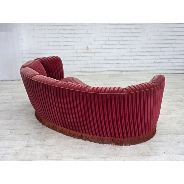 Vintage Danish Two-Seater Banan Sofa in Furniture Velour and Oak, 1960s For Sale - Image 11 of 18