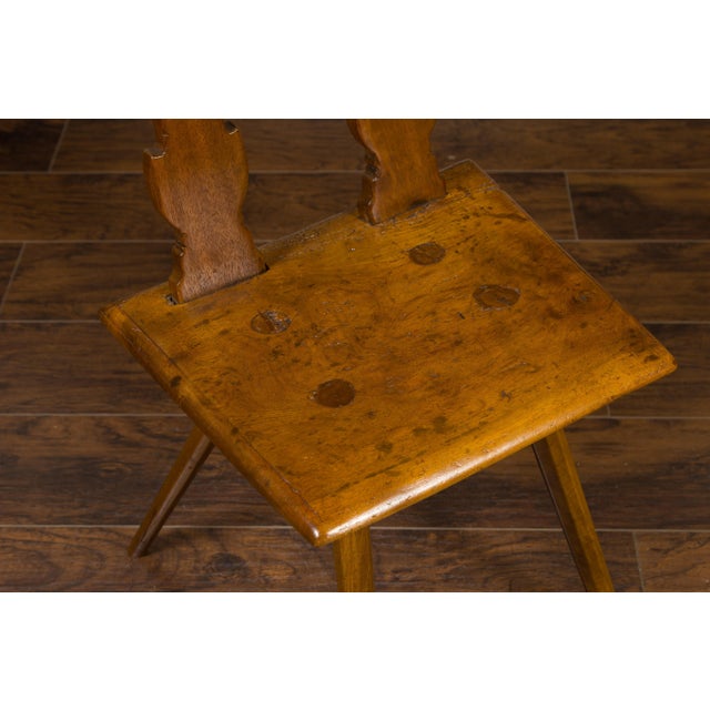 English 1850s Oak Chair with Pierced Back, Carved Inscription and Wooden Seat For Sale - Image 12 of 12