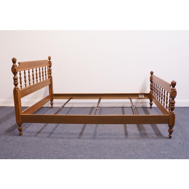 Wood Ethan Allen Heirloom Nutmeg Maple Colonial Early American Full Size Spindle Bed 10-5653 For Sale - Image 7 of 11