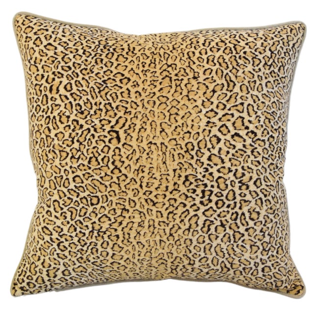 Custom-tailored pillow in 100% cotton velvet fabric with a cheetah leopard print. Camel-colored cotton-velvet back. Custom...