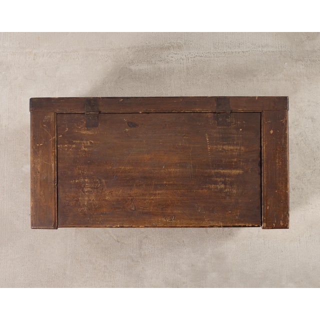 Late 19th Century Country English Painted Pine Trunk With Georgian House Facade For Sale - Image 5 of 18