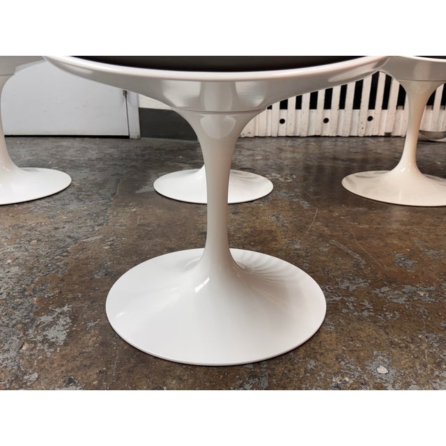 Eero Saarinen for Knoll Tulip Armless Swivel Chairs, Set of Four For Sale - Image 10 of 12