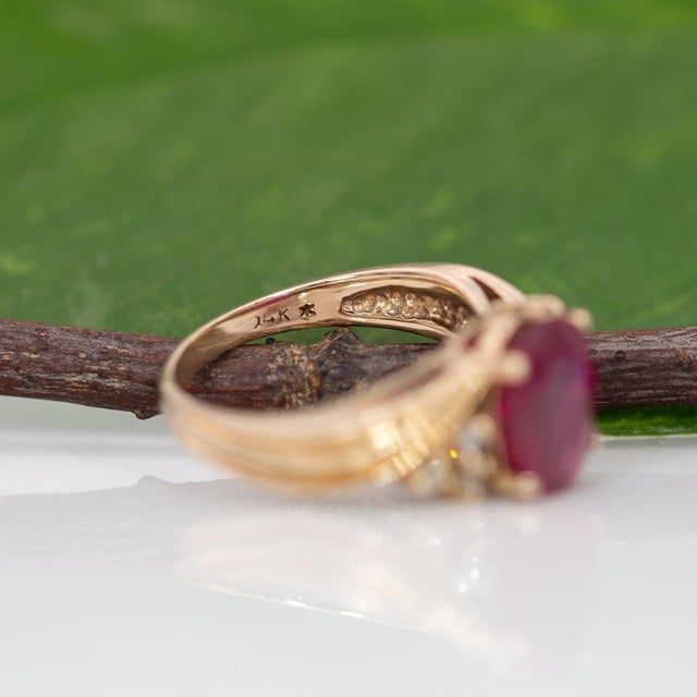 4.4Ct Madagascar Ruby Estate Ring With Earth-Mined Diamond Accents: 14k Gold, Size 6.75 For Sale - Image 9 of 9