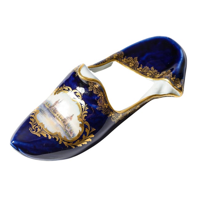 Rare Meissen Cobalt Blue Hand Painted "Shoe" Slipper of Castle Moritzburg C 1890 For Sale