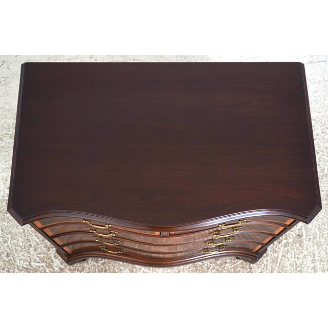 Hickory Mahogany Inlaid Serpentine Curved Front Chest For Sale In Philadelphia - Image 6 of 18