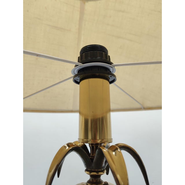 Hollywood Regency Pineapple Table Lamp in Brass with Linen Shades from Maison Le Dauphin, France, 1970s For Sale - Image 12 of 18