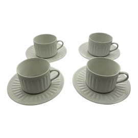 Example of Oneida Mugs and Cups
