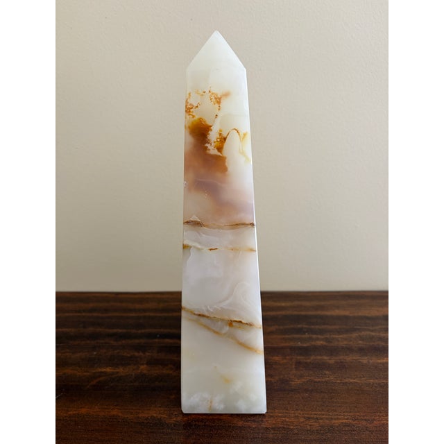 Brown Green and Brown Onyx Marble Obelisk With Dramatic Veining For Sale - Image 8 of 10