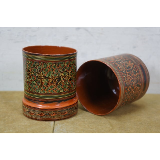 Mid 20th Century Set of 14, Lacquered Paper Mache Trinket Boxes For Sale - Image 13 of 18