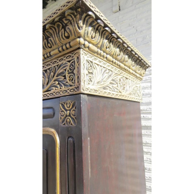 Anglo Indian Cupboard Linen Press Rosewood Carved Painted Detail 19th Century For Sale - Image 4 of 10