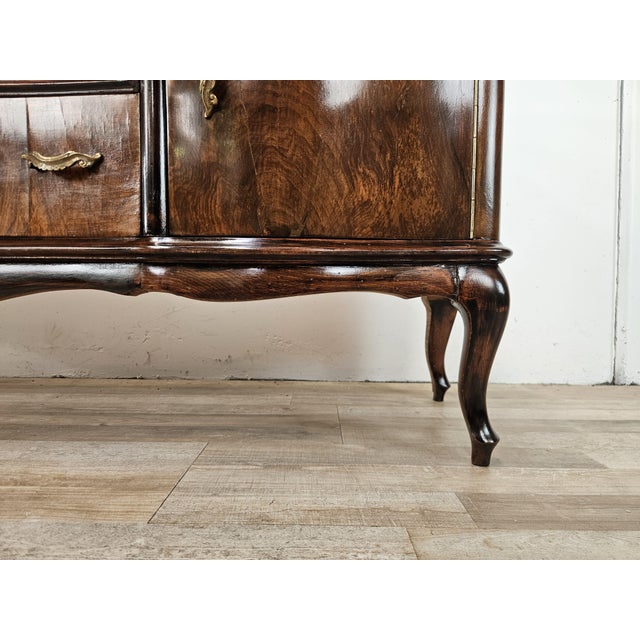 Chippendale Dressing Table in Walnut Burl and Brass, 1940 For Sale - Image 18 of 18
