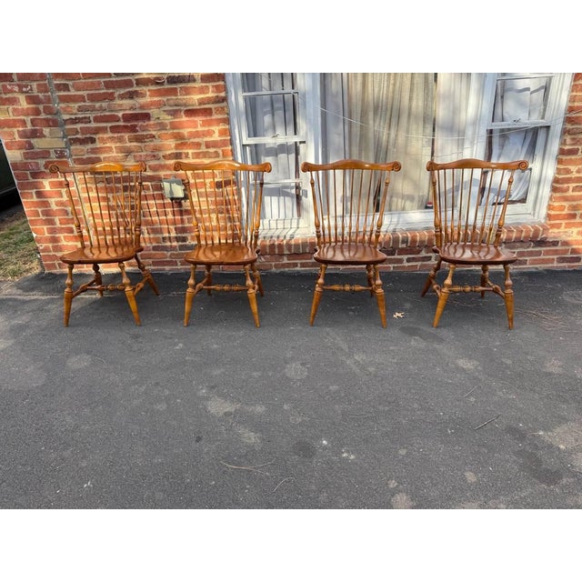 Vintage Ethan allen Spindle Back Windsor Fan Back Dining Chairs. Set of 6. Solid wood frame, well made, Circa 1970s -1980s...