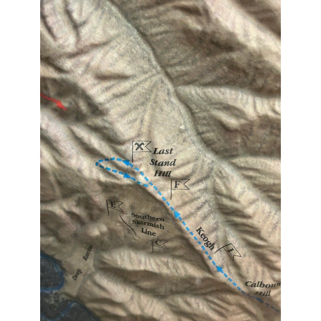 Green A Framed Raised-Relief Battle of the Little Bighorn/ Custer's Last Stand Battleground Map For Sale - Image 8 of 12