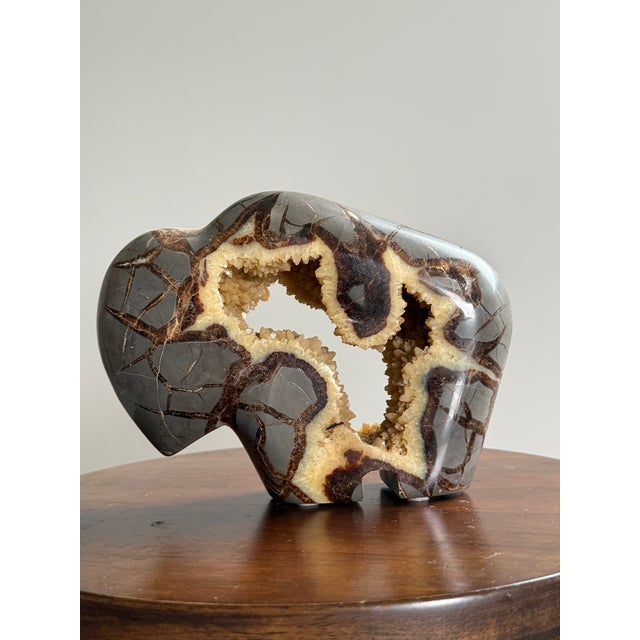 Calcite Crystal Septarian Buffalo Sculpture Carved Stone Masculine Rugged For Sale - Image 15 of 17
