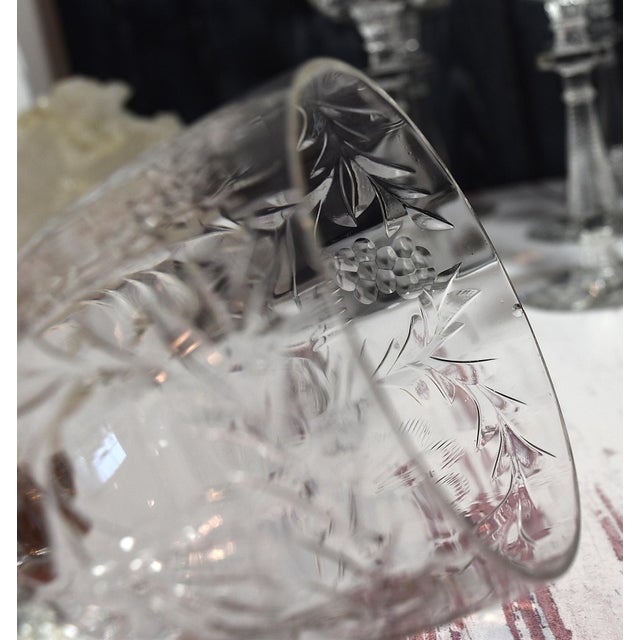 Vintage Rock Sharpe Paisley Pattern Etched Glass 8" Water Goblets Stems - Set of 7 For Sale - Image 17 of 18