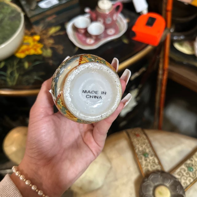 Vintage Small Asian Style Ceramic Vase With Gold Accents For Sale In Atlanta - Image 6 of 6